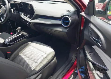 2025 Chevrolet Trax Fwd Lt from USA, damaged, VIN KL77LHEP9SC194245